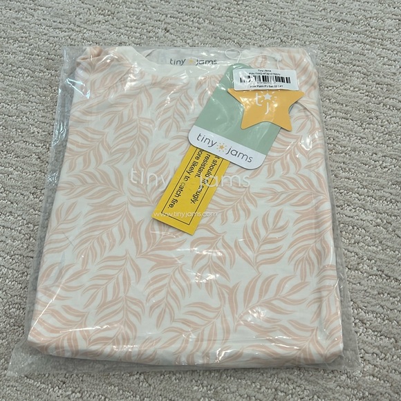 Tiny Jams Pink Pastel Palms 2-piece Bamboo Viscose PJ Pajama Set 4T NWT - Picture 6 of 9